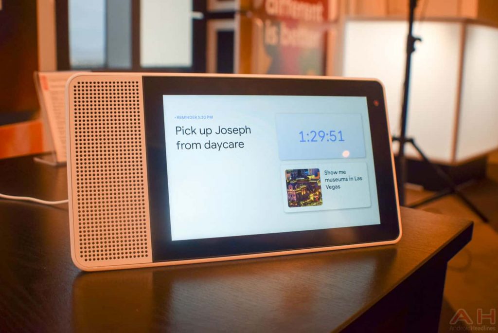 Ce preturi are Lenovo Smart Display cu Google Assistant