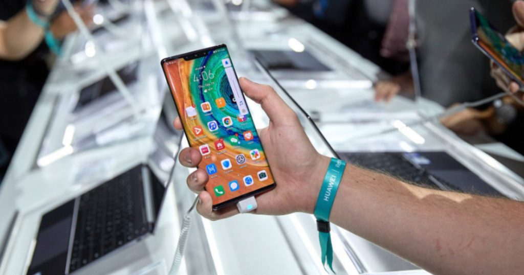 De ce nu vei putea instala firmware personalizat in smartphone-urile Huawei Mate 30