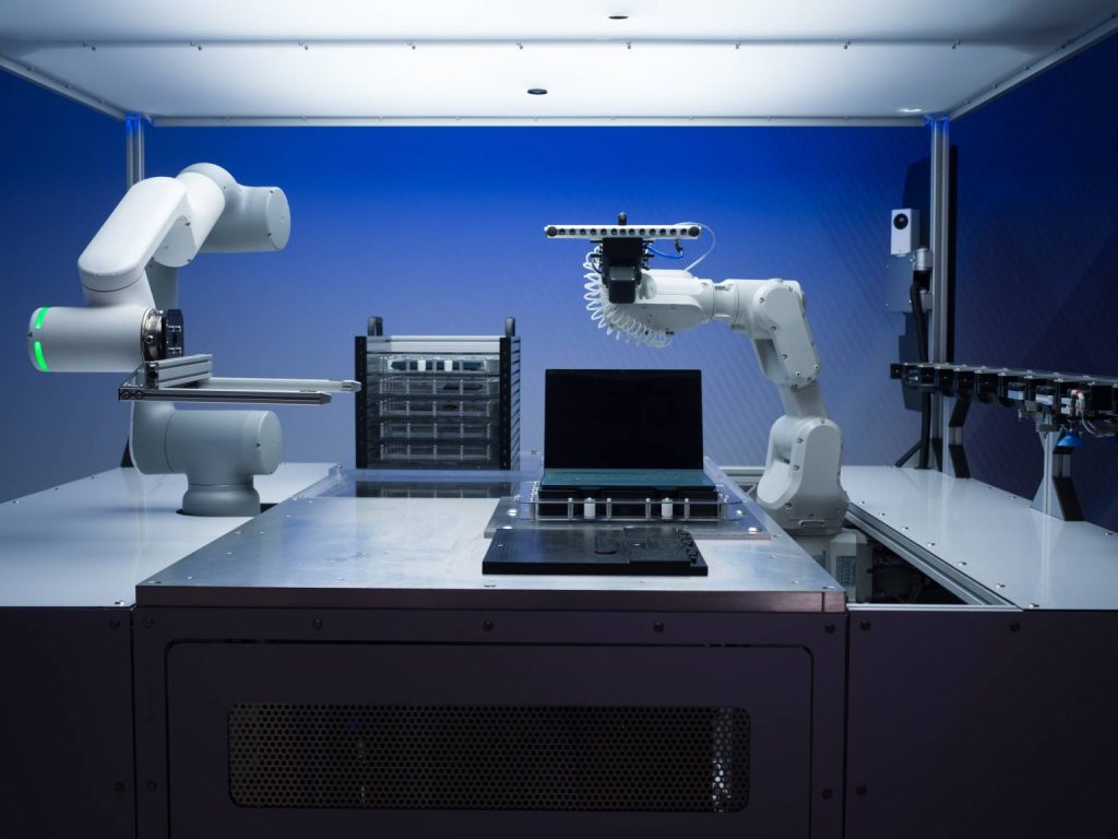 Compania cu un laptop care poate fi dezasamblat in 30 de secunde