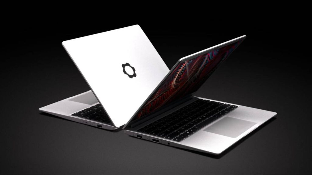 Acestea sunt cele doua noi laptopuri modulare ale Framework