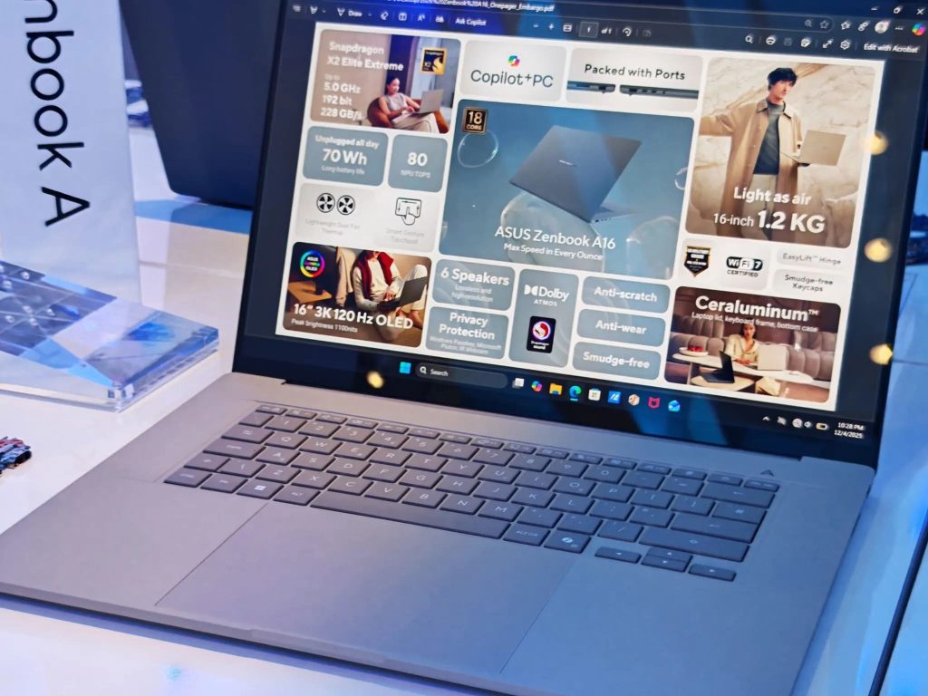 Acest ultrabook Asus găzduiește o cantitate incredibilă de RAM