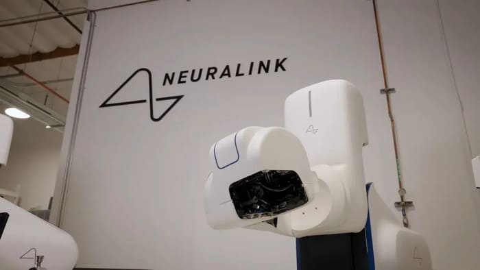 Compania gigant care va produce următorul cip Neuralink Compania gigant care va produce următorul cip Neuralink